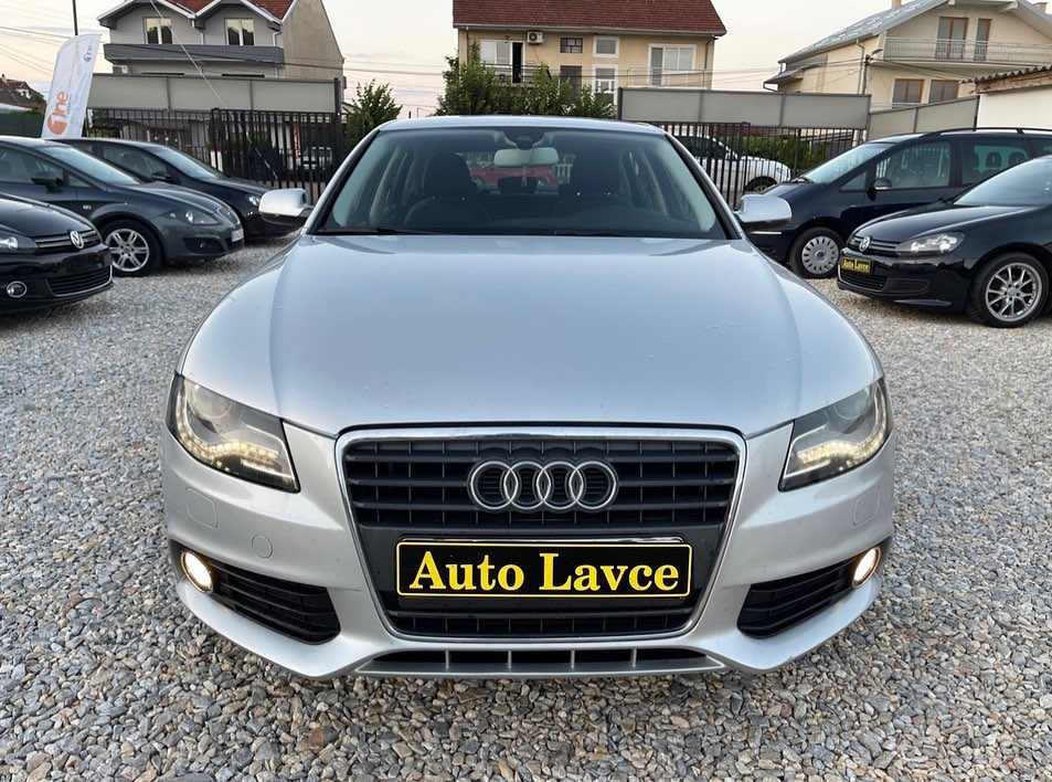 Audi A4 2.0 TDI 2010 – фотографија 1