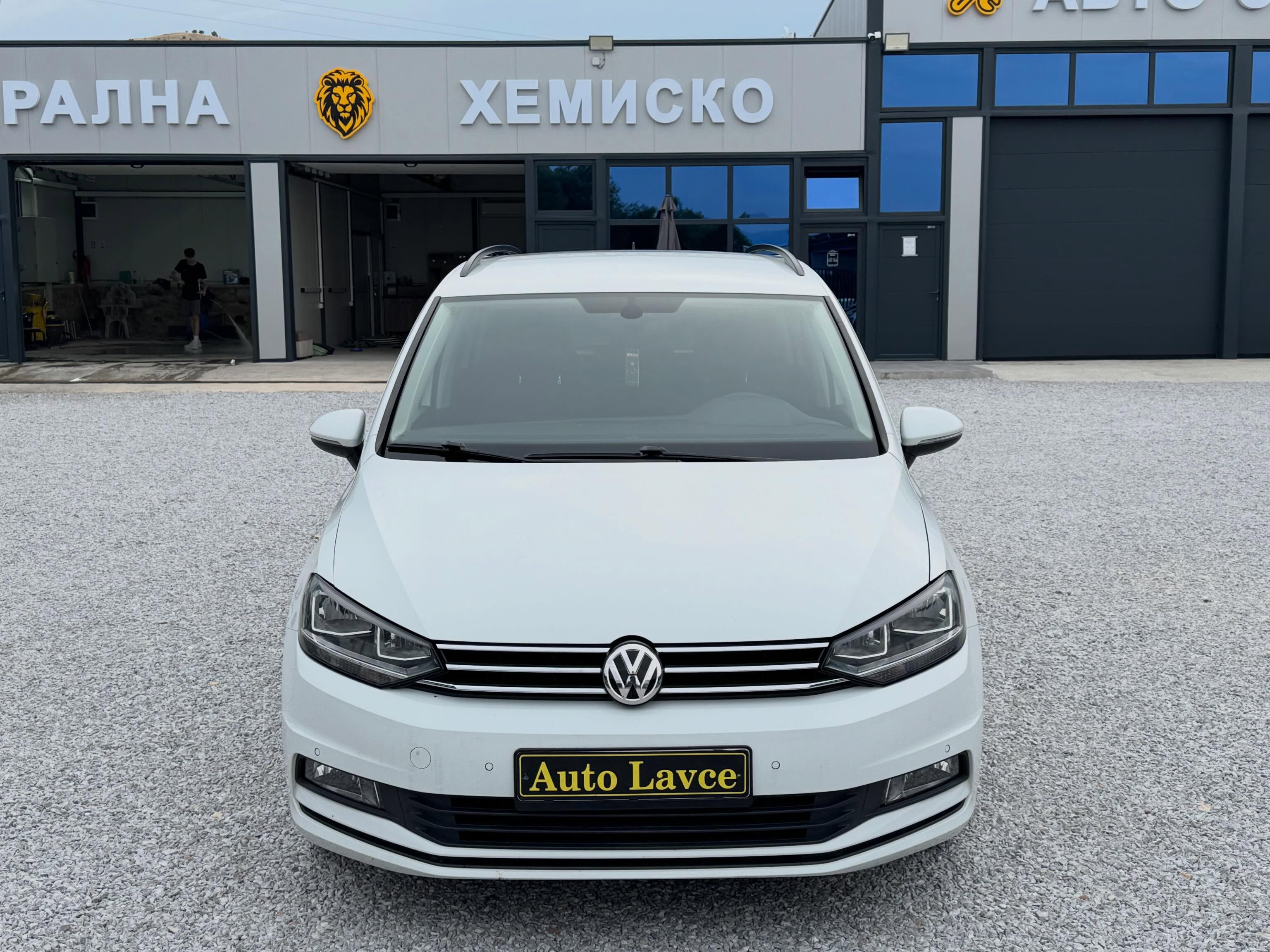 VW Touran 1.6 TDI DSG 2016