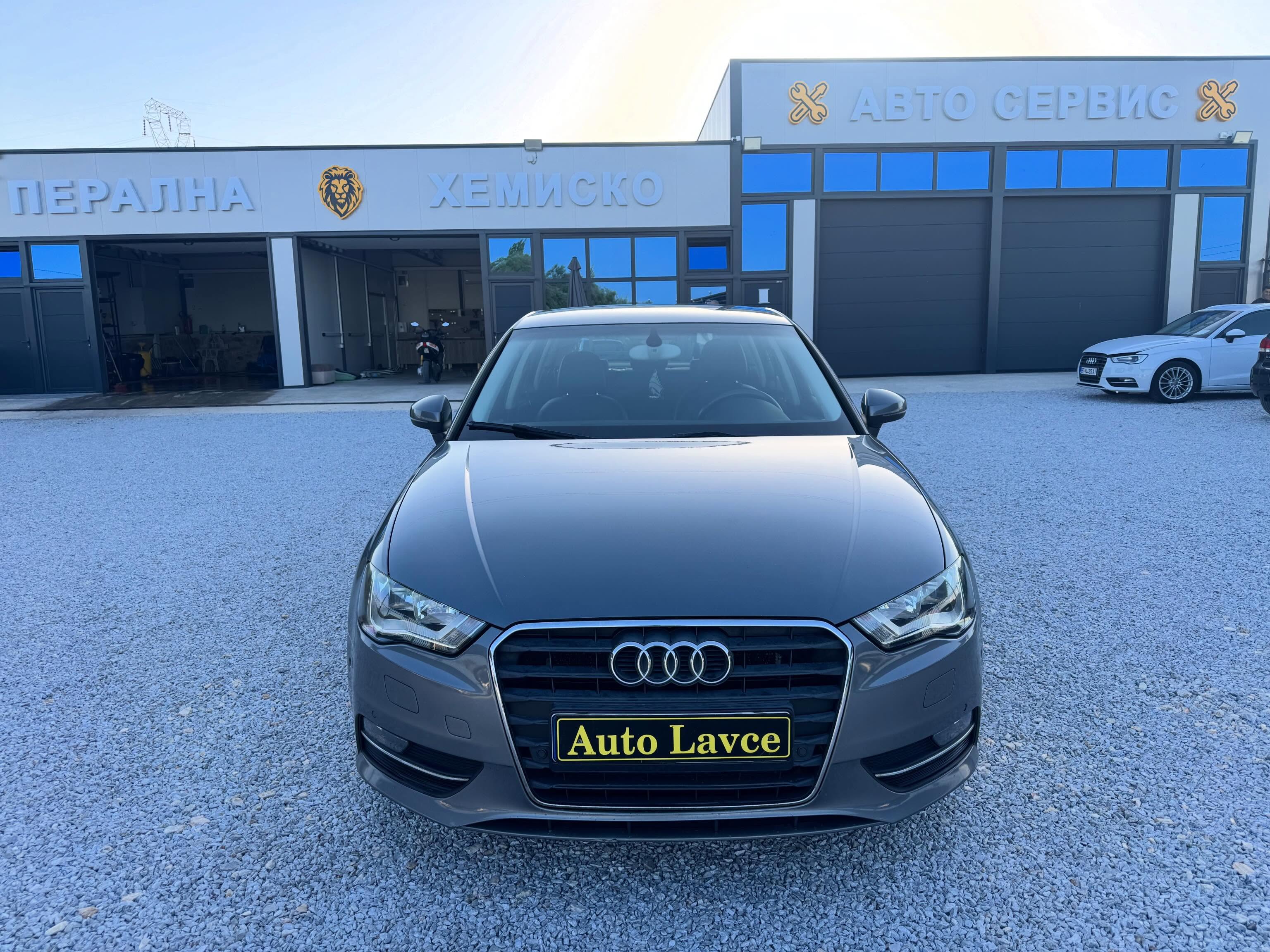 Audi A3 1.6 TDI Автоматик 2014